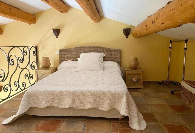Студия Стандарт, Chambres D Hôtes Et Studios De Charme   A Mandria