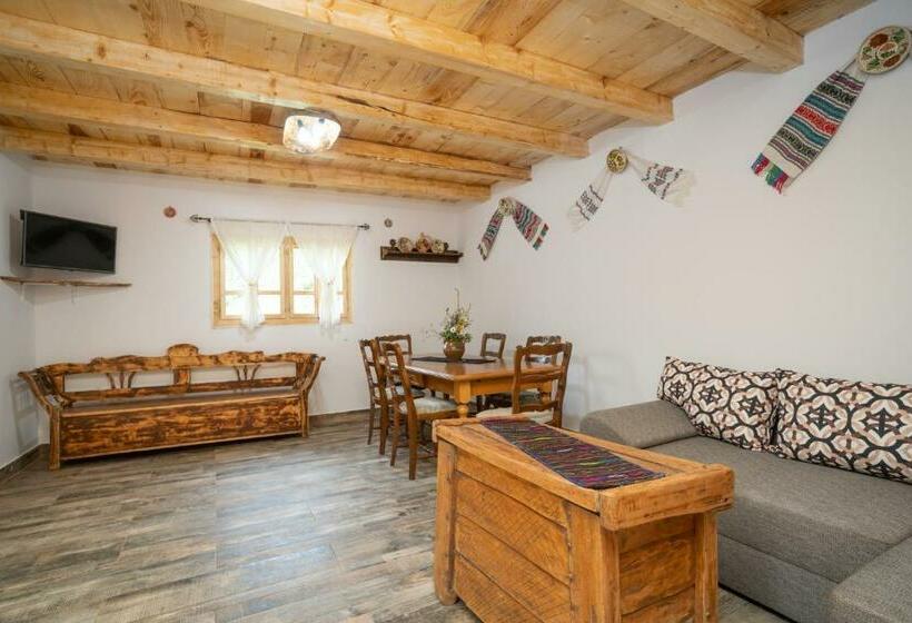 스탠다드 룸 킹사이즈 침대, Casa Bunicilor Apuseni