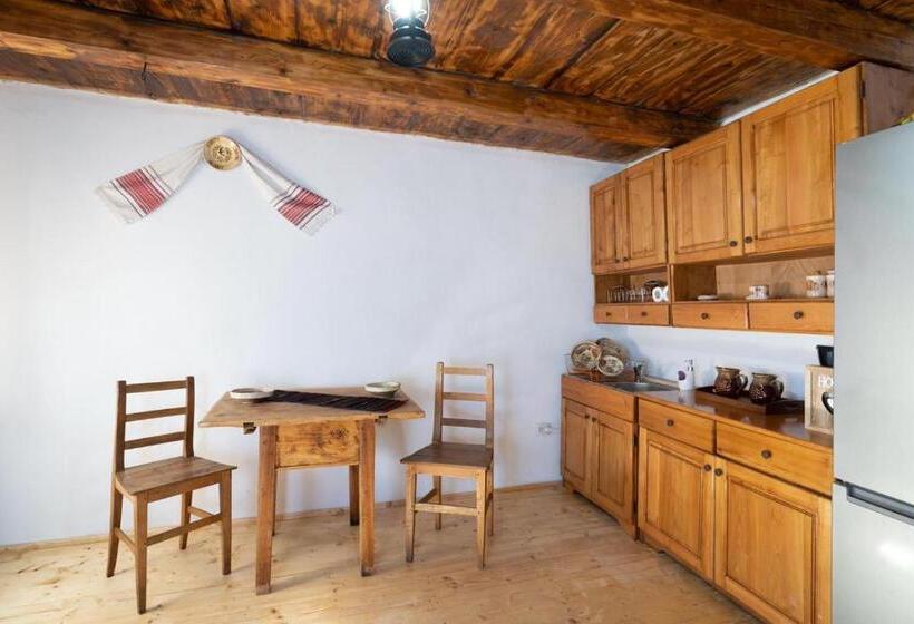 침실 2개 아파트, Casa Bunicilor Apuseni