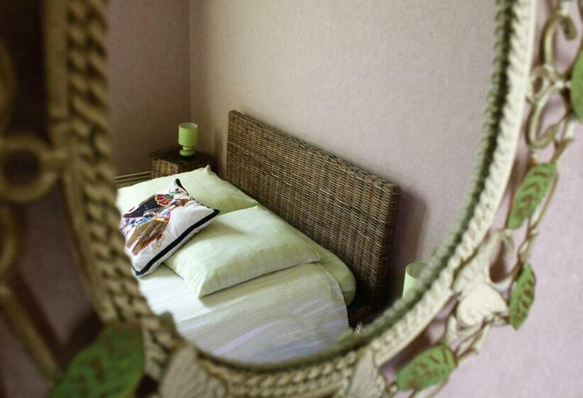 스탠다드 룸, Une Parenthèse En Champagne