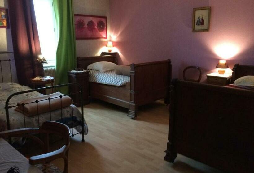 Трехместный Номер Стандарт Совместная Ванная, Auberge La Romaine