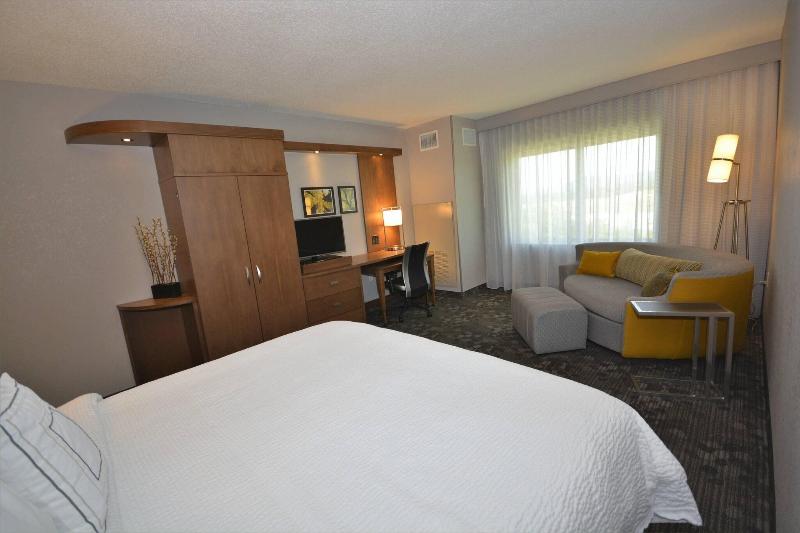 Стандартный Номер Кровать Кинг, Courtyard By Marriott Asheville Airport