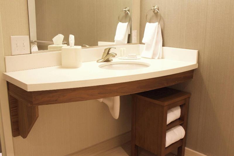 Стандартный Номер Кровать Кинг, Courtyard By Marriott Asheville Airport