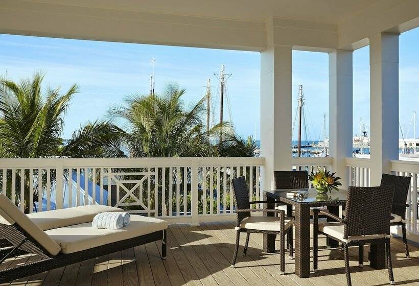 Полулюкс с Видом, The Marker Key West Harbor Resort