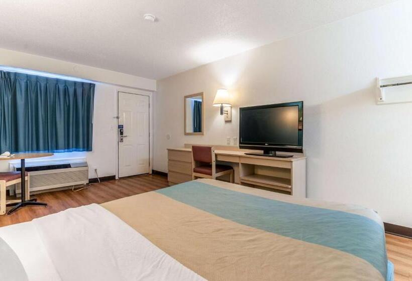 Номер Стандарт Адаптированный для Инвалидов, Motel 6farmington Hills, Mi  Northwest  Farmington Hills