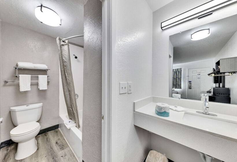 Habitación Estándar 2 Camas Matrimonio, Motel 6 Austin, Tx   Airport   South