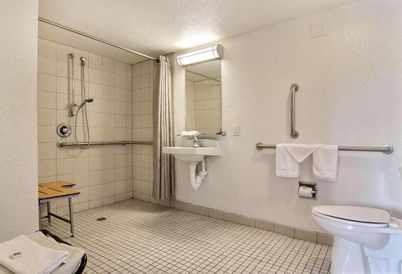 Номер Стандарт Адаптированный для Инвалидов, Motel 6 San Angelo, Tx