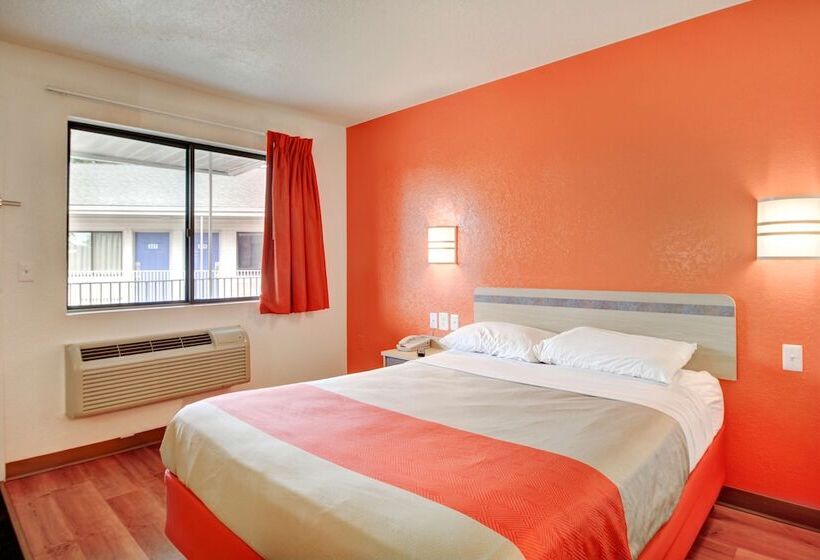 Номер Deluxe, Motel 6southington, Ct  Hartford