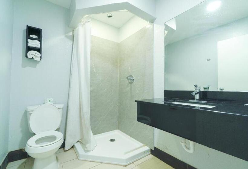 Номер Стандарт 2 Двуспальные Кровати, Xpress Inn & Extended Stays