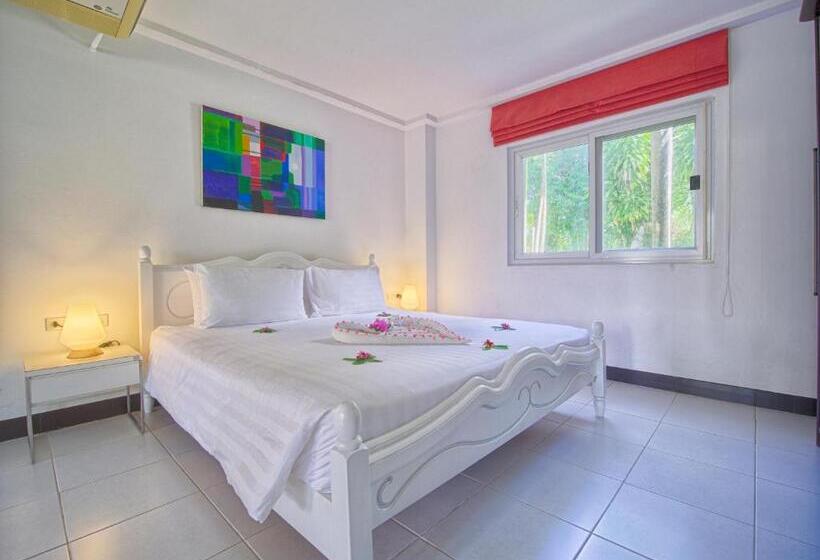 اتاق استاندارد, Serenity Lakeside Resort