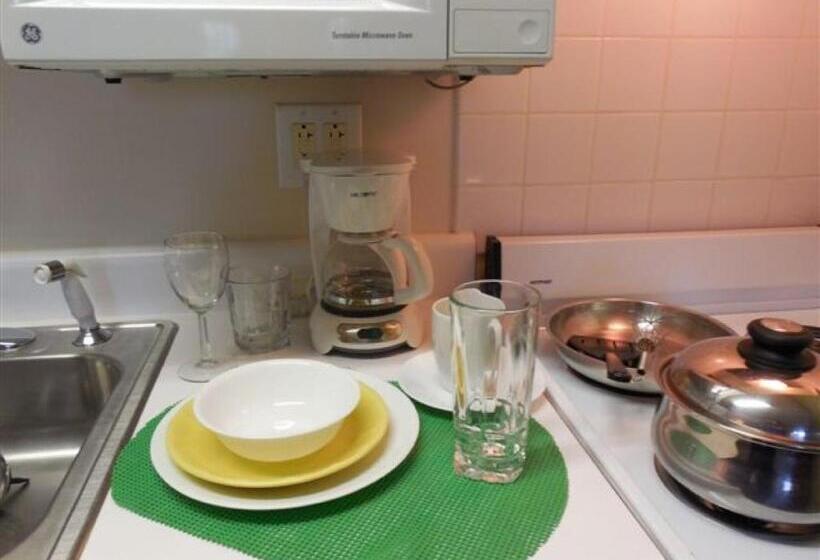 Люкс, Affordable Suites  Fayetteville/fort Bragg