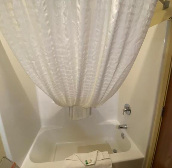 Номер Стандарт, Cobblestone Hotel & Suites   Broken Bow