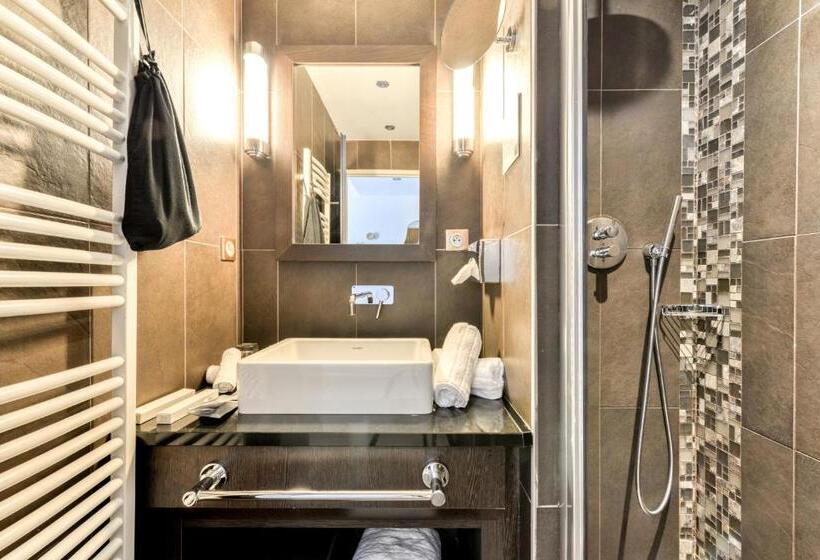 Номер Стандарт, Zenitude Hotel La Valadiere, Ascend Hotel Collection