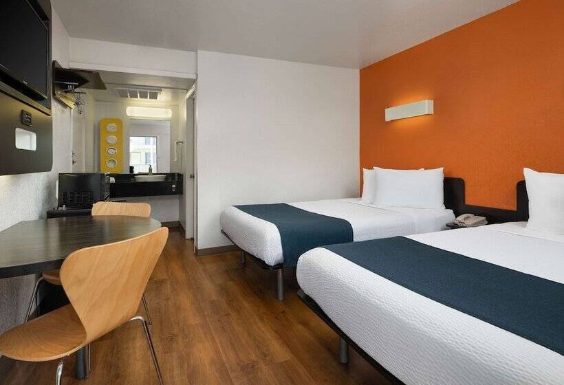 Номер Deluxe, Motel 6carpinteria, Ca  Santa Barbara  North