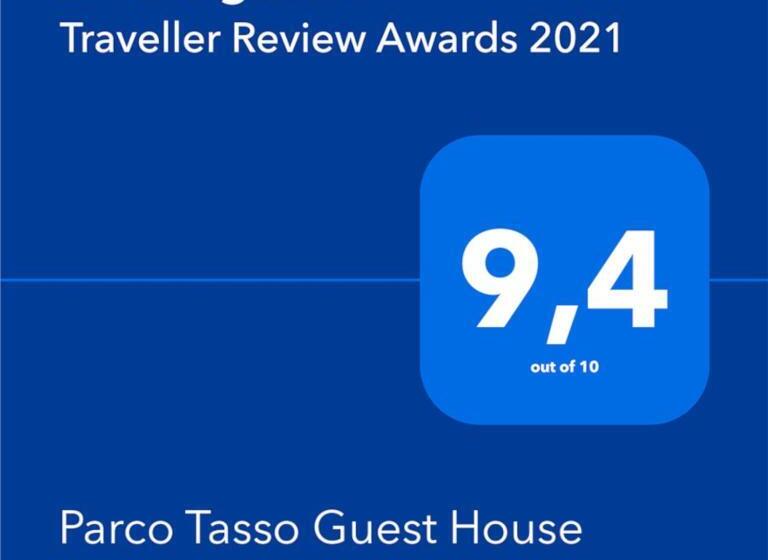 اتاق لوکس با بالکن, Parco Tasso Guest House