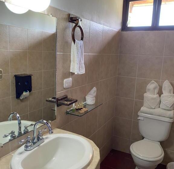 Quarto Estandar Cama King, Utz Tzaba