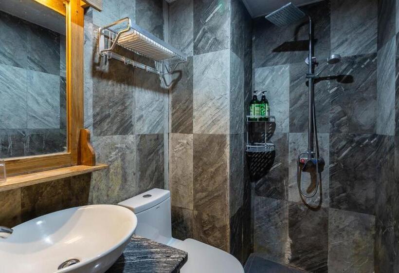 Номер Basic, Destination Youth Hostel