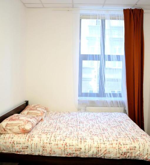 Quarto Basic, Erasmus Rooms Genius