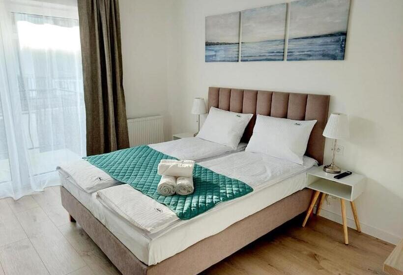 Quarto Deluxe com Sacada, Willa Aniela