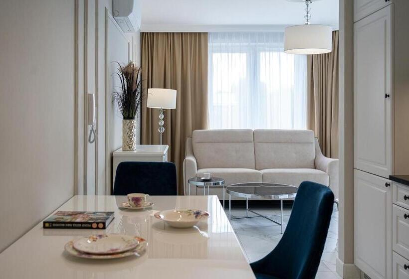 Apartamento 1 Dormitório Vista Jardim, Apartamenty Prestige Mielno Uniescie