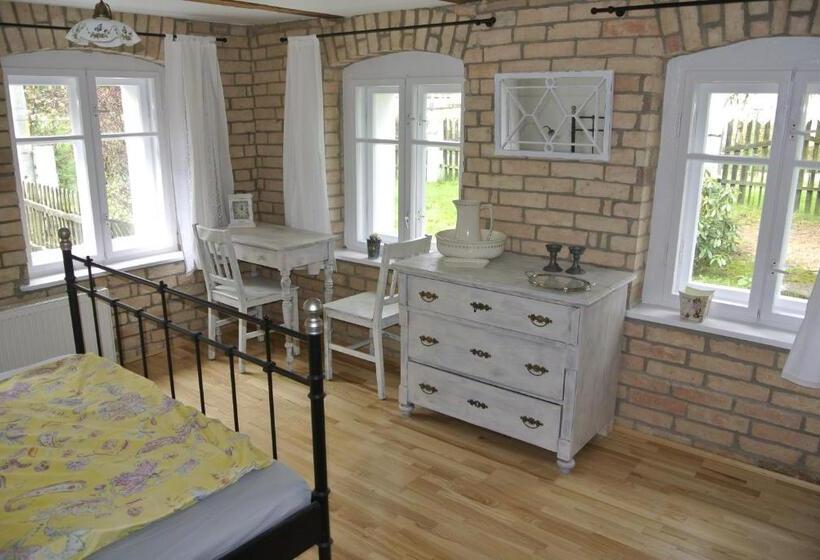 Standard room with outdoor bath, Lusatia Farm