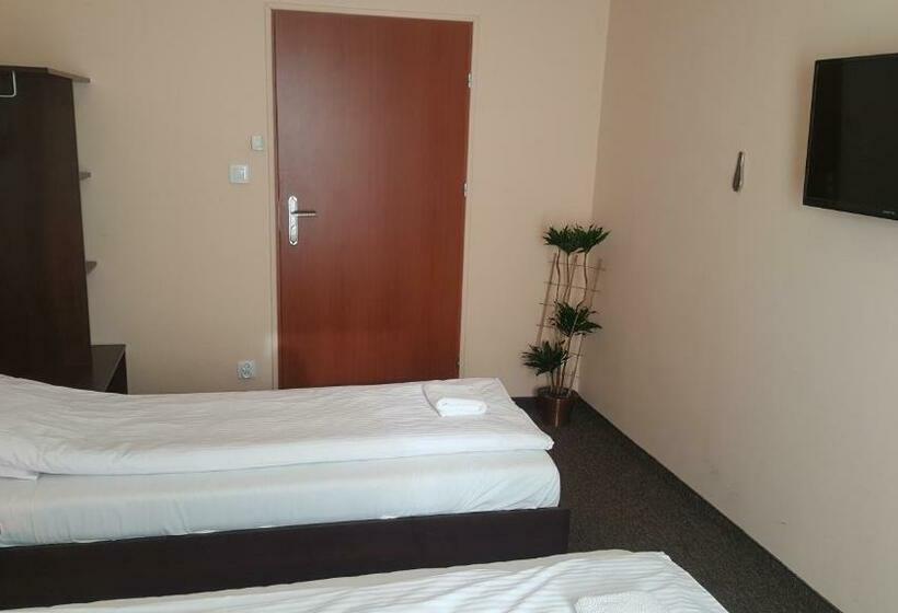 Quarto Estandar, Ik Sj