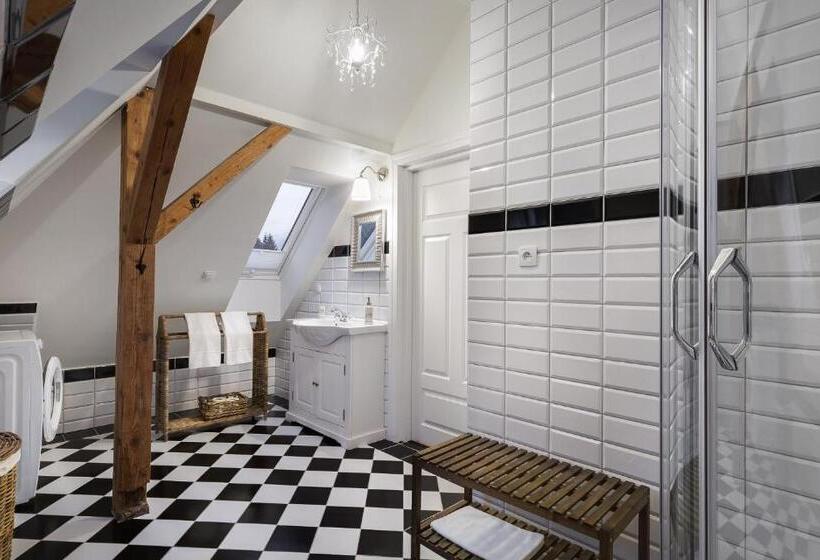 2 Bedrooms Apartment Mountain View, Pałacyk Szklarska