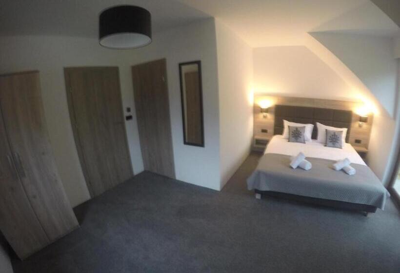 Номер Deluxe с Балконом, Silver Residence