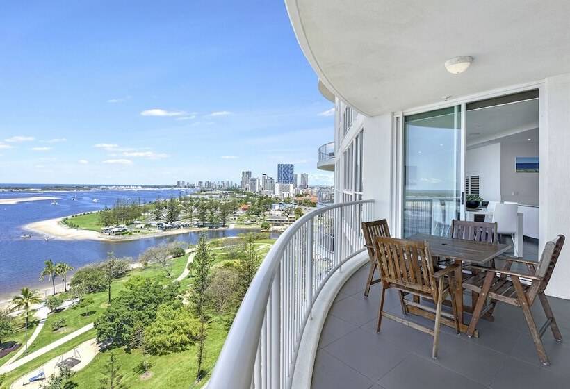 Апартаменты Ejecutiva 2 Спальни, Crystal Bay On The Broadwater