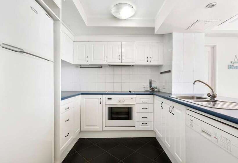 Апартаменты Deluxe 3 Спальни, Crystal Bay On The Broadwater