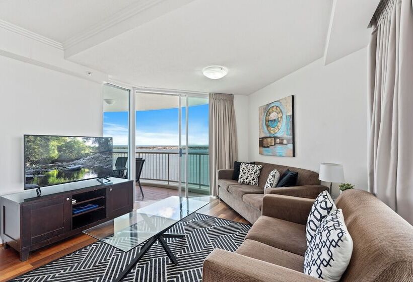 Апартаменты 3 Спальни, Crystal Bay On The Broadwater