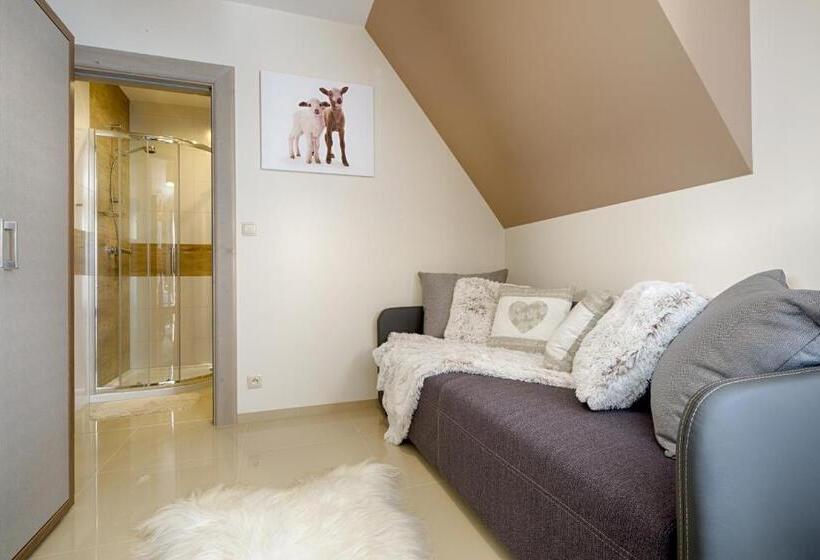 Четырехместный Номер Стандарт, Gordonówka Residence & Spa  Sauna I Jacuzzi W Cenie Na Ferie Przeżyj Niezapomniany Pobyt