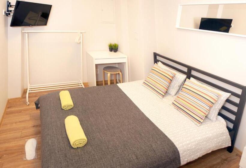 Номер Стандарт Совместная Ванная, Herohostel