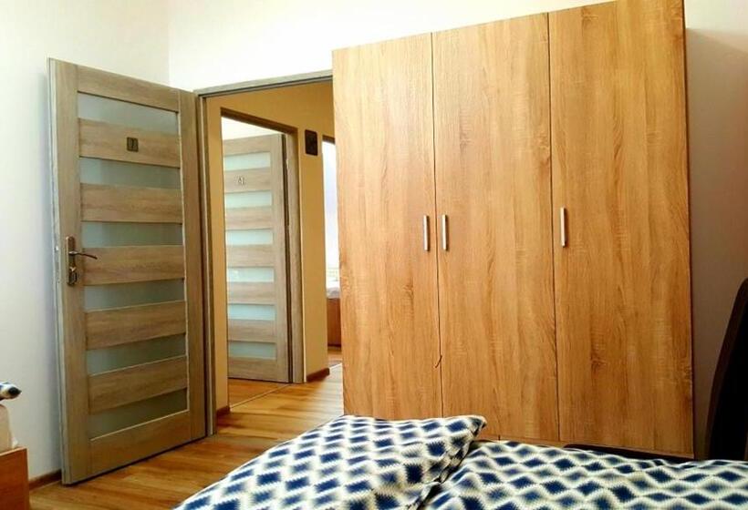 جناح, Apartamenty Daisy