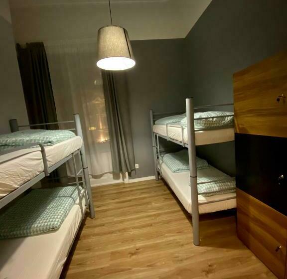 Семейный Номер, Sky Hostel