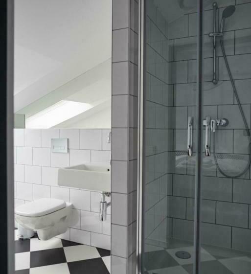 Номер Economy, Biała Wstążka B&b