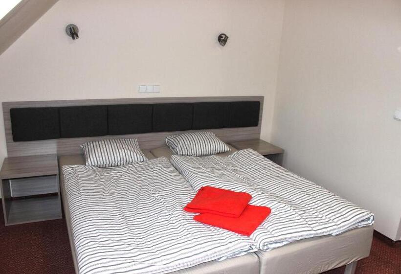 Четырехместный Номер Стандарт, Dask Resort