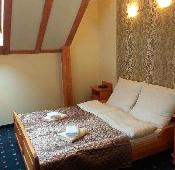 اتاق استاندارد, Oro Cavallo