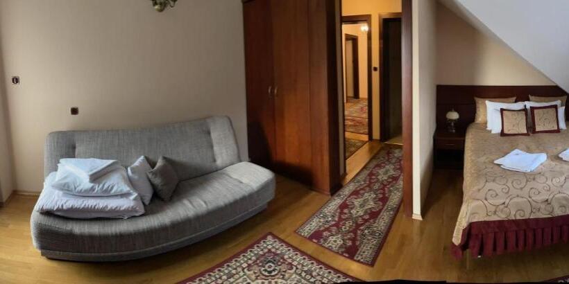 Трехместный Номер Стандарт с Балконом, Pensjonat Szach