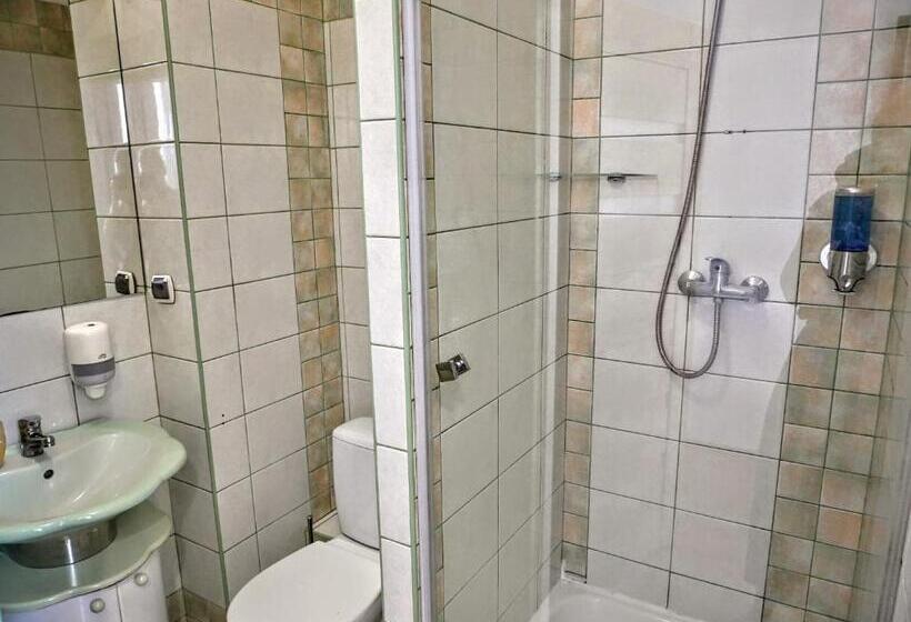 اتاق استاندارد, Hostel Evotel