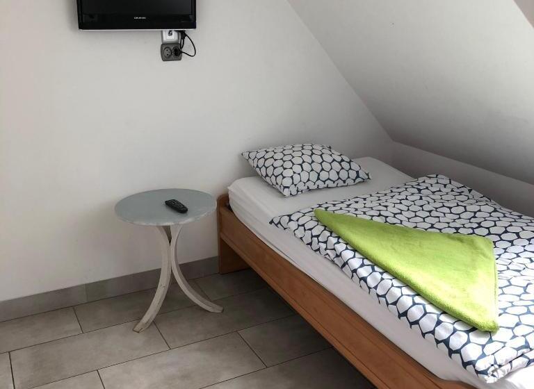 Номер Стандарт Индивидуальный, Hostel Przed świtem