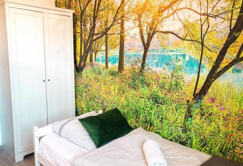 Апартаменты 2 Спальни, Hostel Przed świtem