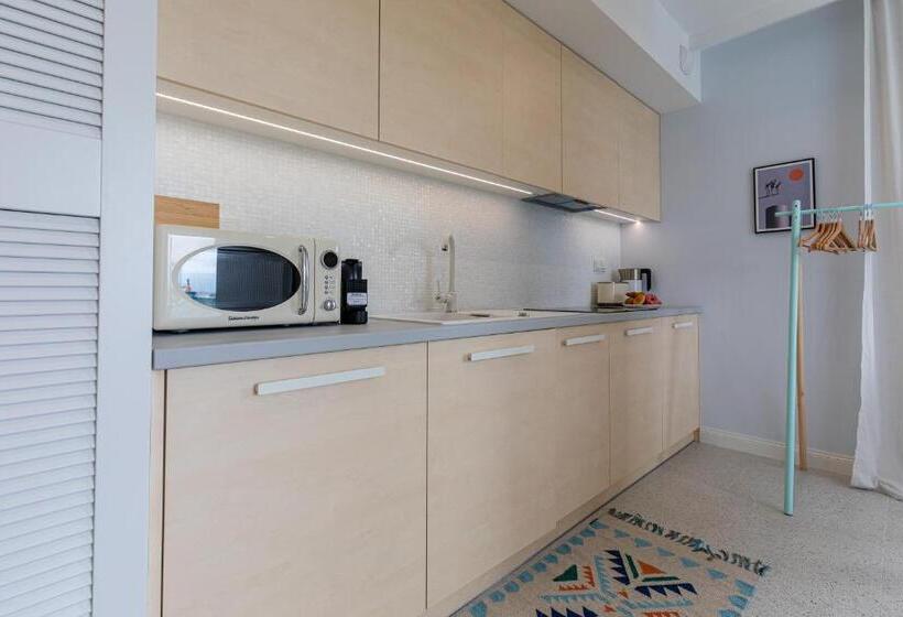 استودیوی استاندارد با چشم‌انداز دریا, Apartamenty Your Seaside