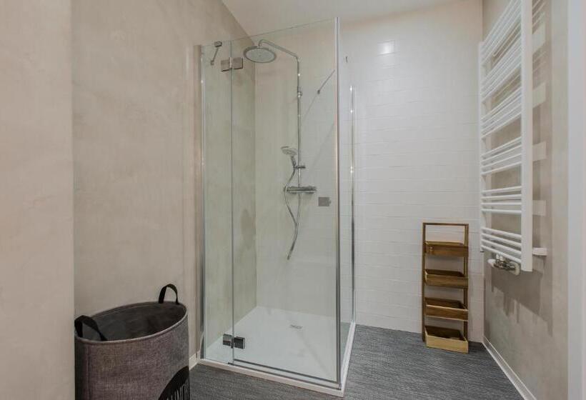 سوییت جونیور با چشم‌انداز دریا, Apartamenty Your Seaside