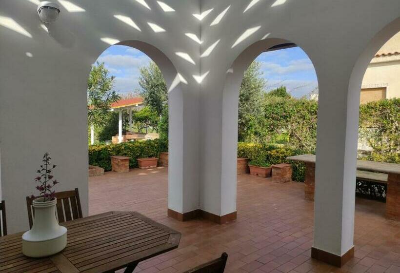 Апартаменты 2 Спальни, Villa Lia