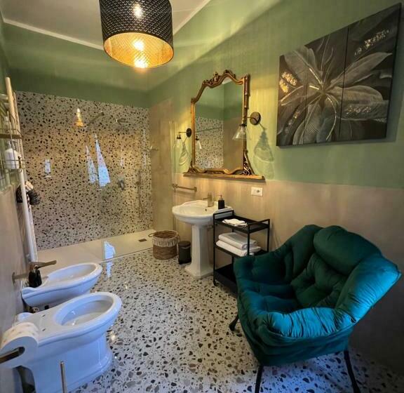 اتاق لوکس, Borgo Marinaro Suite