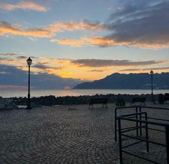 اتاق لوکس, Borgo Marinaro Suite