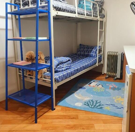 חדר סופריור, Hub House Livingtel