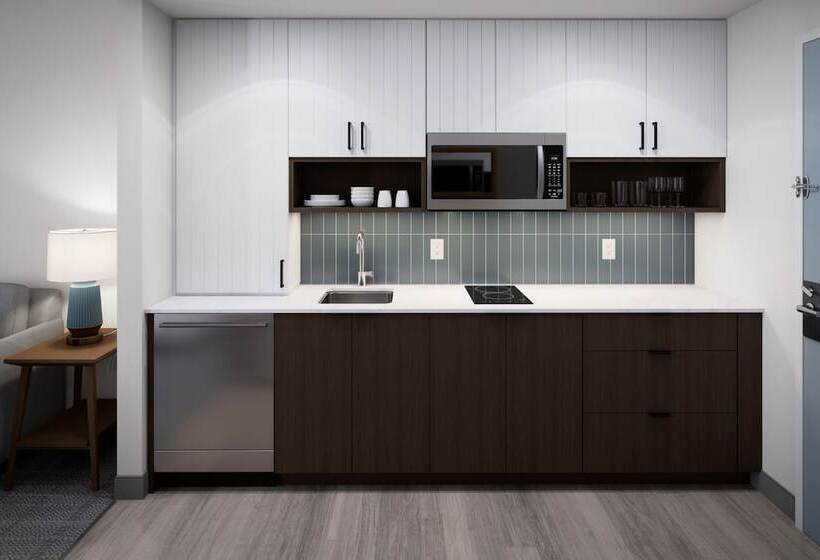 Люкс Адаптированный для Инвалидов, Staybridge Suites Dawson Creek By Ihg