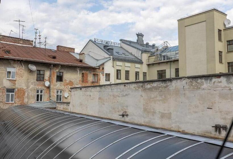 استودیوی استاندارد, Jam Apartments Lviv